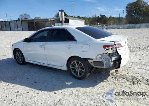 2012 Toyota Camry Base z USA, uszkodzony, nr VIN 4T1BF1FK6CU526499